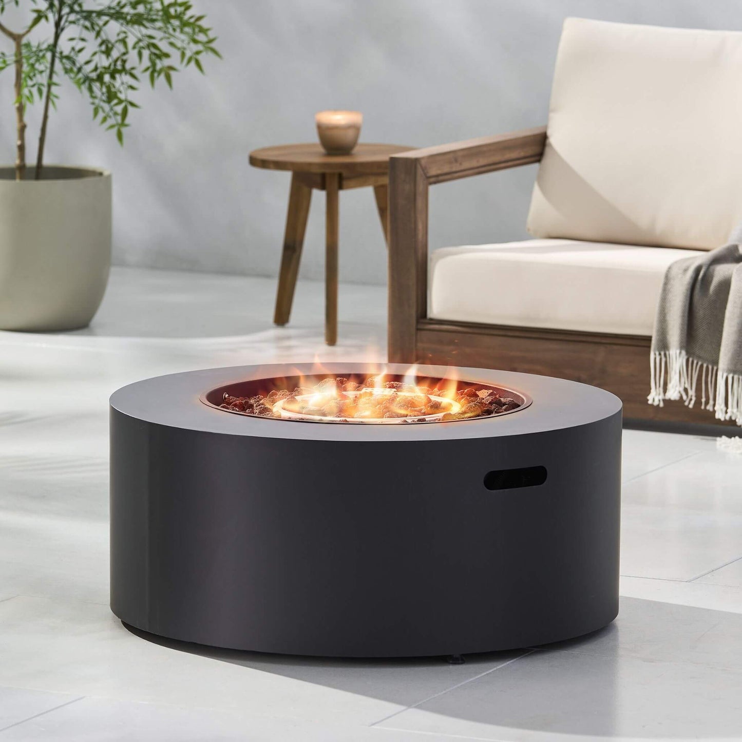 32" Modern Round Iron Fire Pit – 40,000 BTU Smokeless Propane Hearth